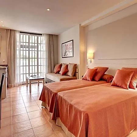 Grupotel Club Menorca Hotel